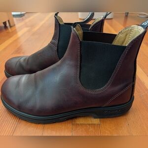 Blundstone Men's Size US11/UK10 Burgundy Chelsea Boots